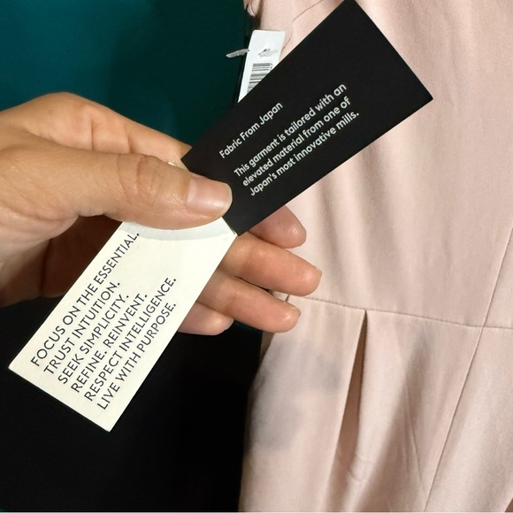 Babaton Pink V-Neck Jumpsuit with Wide-Leg Design - Picture 6 of 16